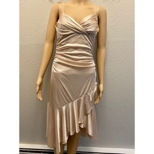 DONATING Asymmetrical evening dress